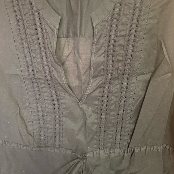 Old Navy Black Women's Blouse - Picture 3 of 4